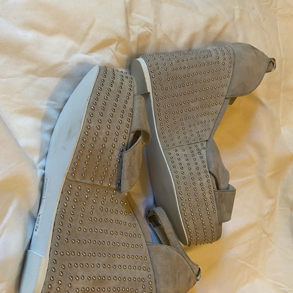 Jeffery Campbell La Bomba suede studded wedges - Picture 2 of 7